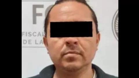 El expolicía Miguel Mora Olvera fue sentenciado por el delito de tortura en contra de la periodista Lydia Cacho.