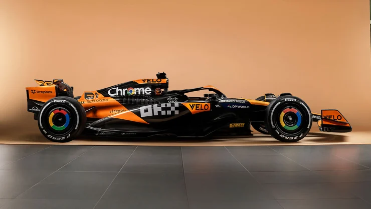 McLaren MCL38