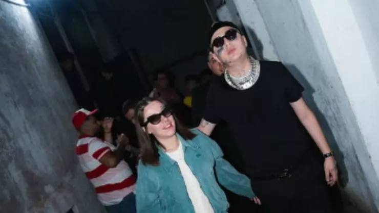 dani-flow-sera-papa-una-bebe-asi-presume-novia-esposa.jpg