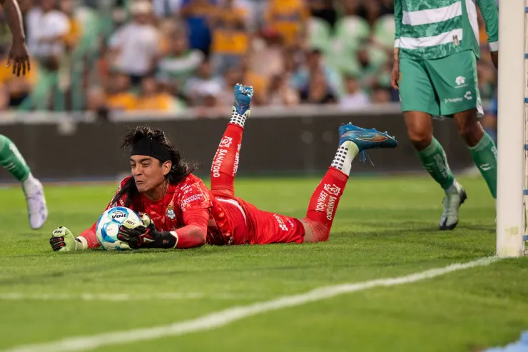 Santos vs Tigres Jornada 7 Liga MX FOTOS