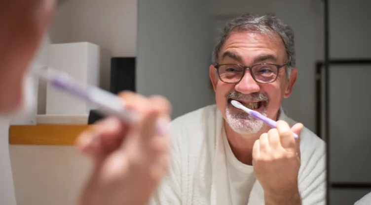 ¿Cuáles afecciones evitas con el cepillado diario de los dientes?