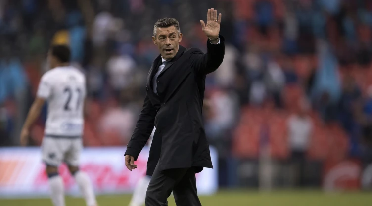 Cruz Azul ofreció disculpas por las declaraciones de Caixinha.
