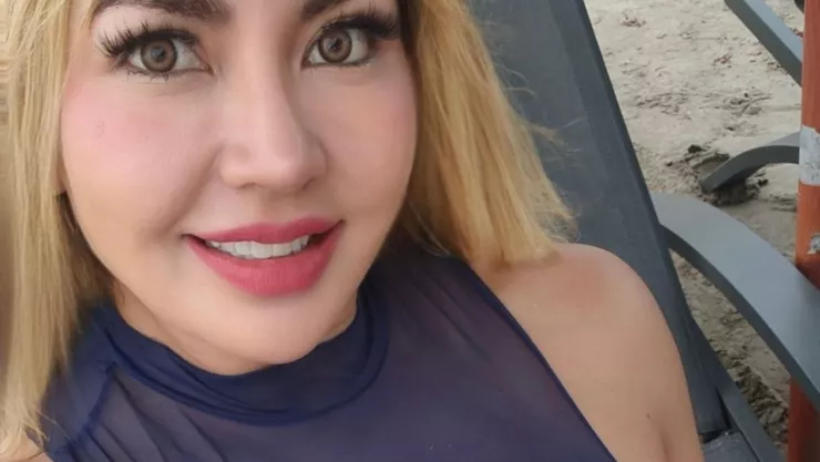 Maestra fitness de Veracruz luce su figura en playas