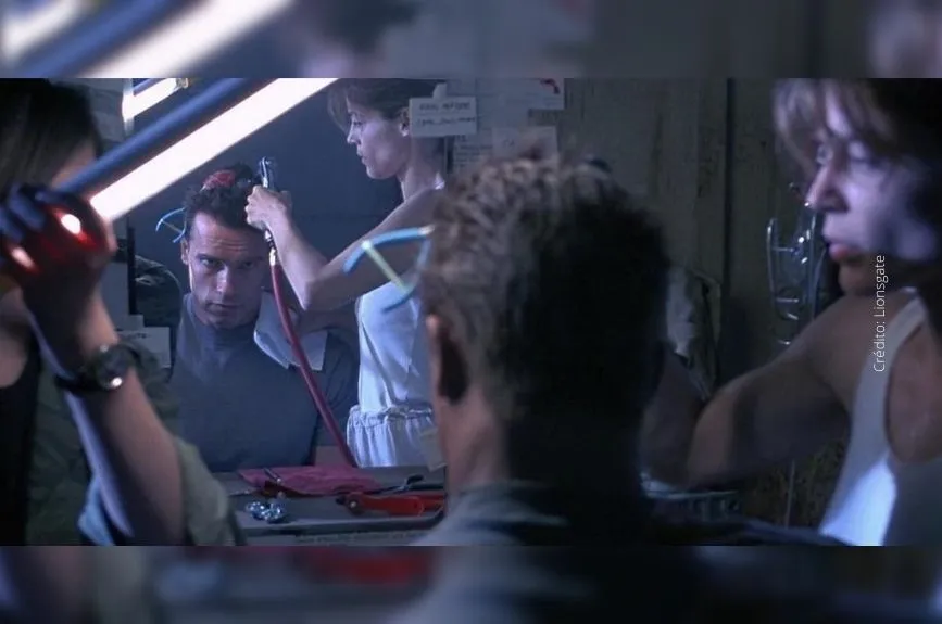 gemel-linda-hamilton-terminator (2).jpg