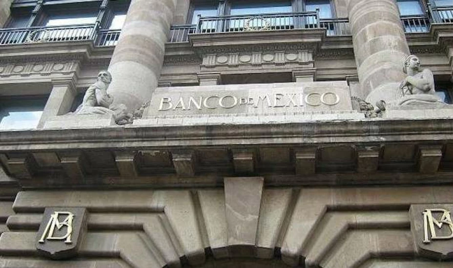 La expectativa de los especialistas para 2015 es de 13.37 pesos, después de la estimación de 13.17 pesos del sondeo anterior