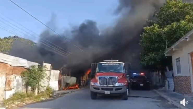 Incendio en la colonia Canul Reyes: ¿Ya fue apagado el siniestro ocurrido hoy viernes 25 de abril de 2025?