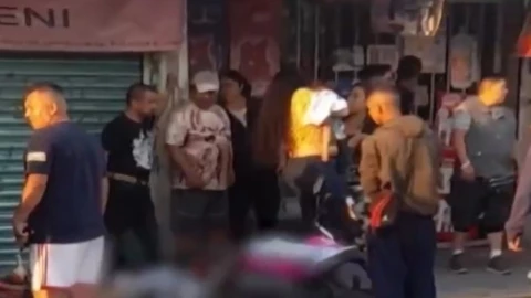 Padre y su bebé mueren a balazos tras presunto pleito vial en Tultitlán