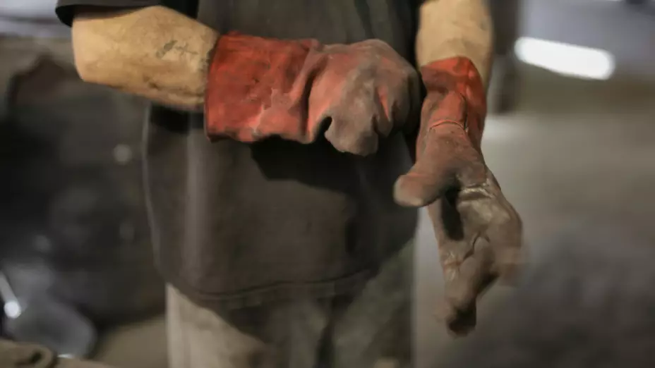 Las autoridades tomaron conocimiento del hallazgo de aparentes restos de una persona.