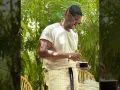 Usher sonriendo.jpg