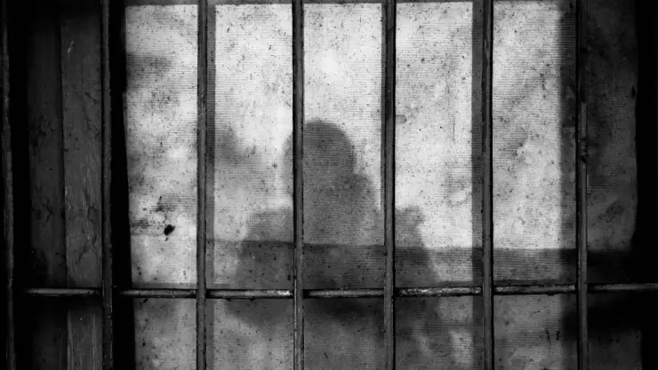 Por abuso equiparado, FGE encarcela a un hombre