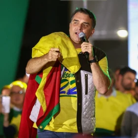 Debate presidencial entre Bolsonaro y Lula por la presidencia de Brasil