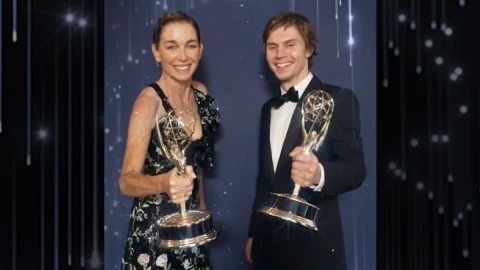 Emmys 2021.png