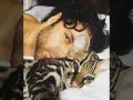 Valentino y su gato.jpg