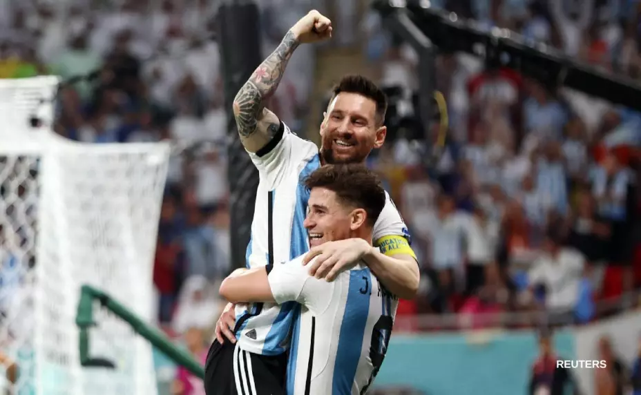 Mil partidos de Messi 8.jpg