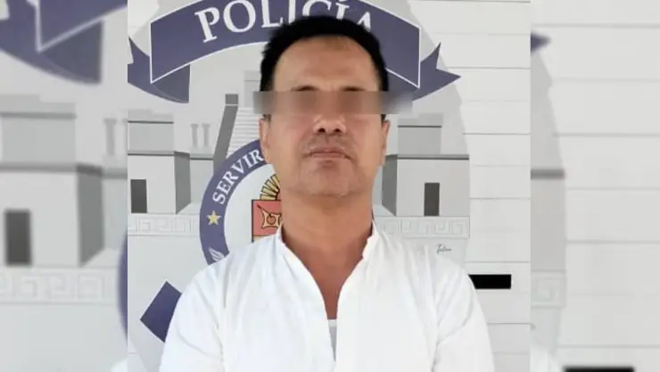 Detienen a un hombre por agredir a un conductor; pensó que era Uber