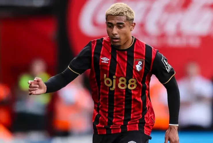 Julián Araujo América