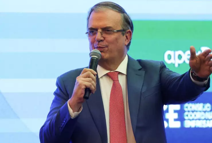 Marcelo Ebrard anuncia inicio de consultas públicas para revisión del T-MEC