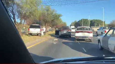 ÚLTIMA HORA Reportan choque múltiple en Carretera a Chapala