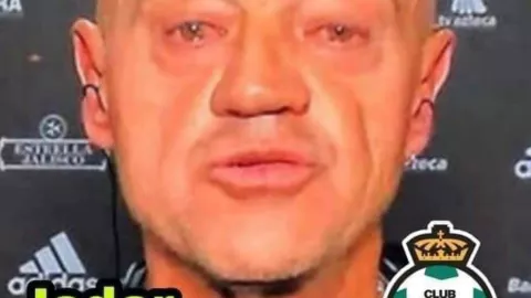 Joder, qué bonito juega Santos meme
