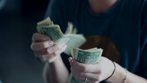 precio del dolar hoy 10 de marzo 2023 en Cancun y Mexico