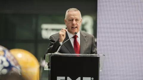 Arturo Brizio Carter, Presidente de la Comisi&oacute;n de &Aacute;bitros