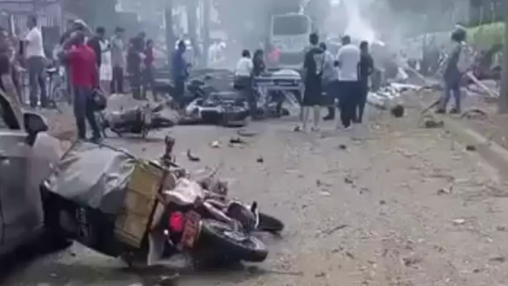 Se confirman al menos 5 muertos y 36 heridos en la explosión de coche bomba en Colombia 