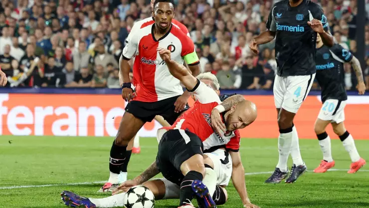 Feyenoord vs Bayer Leverkusen Jornada 1 Champions League