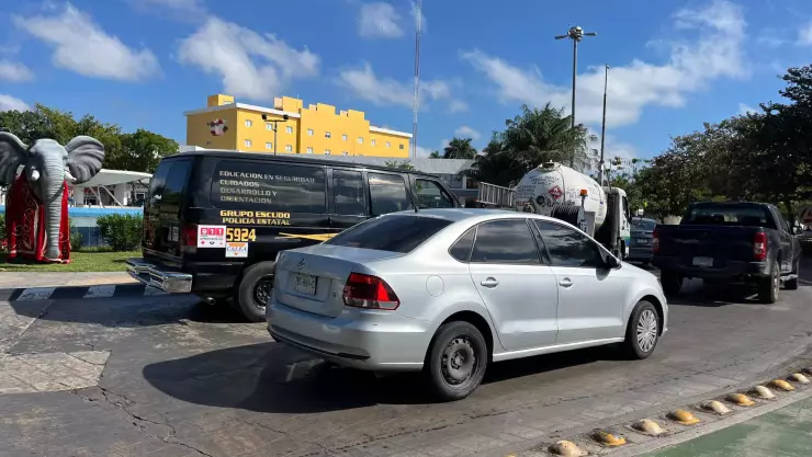 FOTOS; Fuerte accidente en glorieta de prolongación Paseo Montejo, esto sabemos