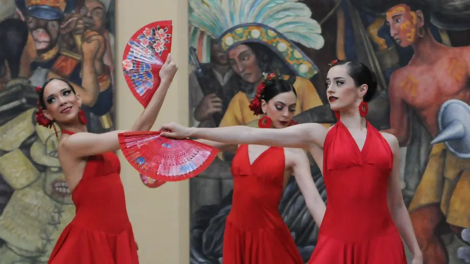 Ballet Folklórico de Amalia Hernández
