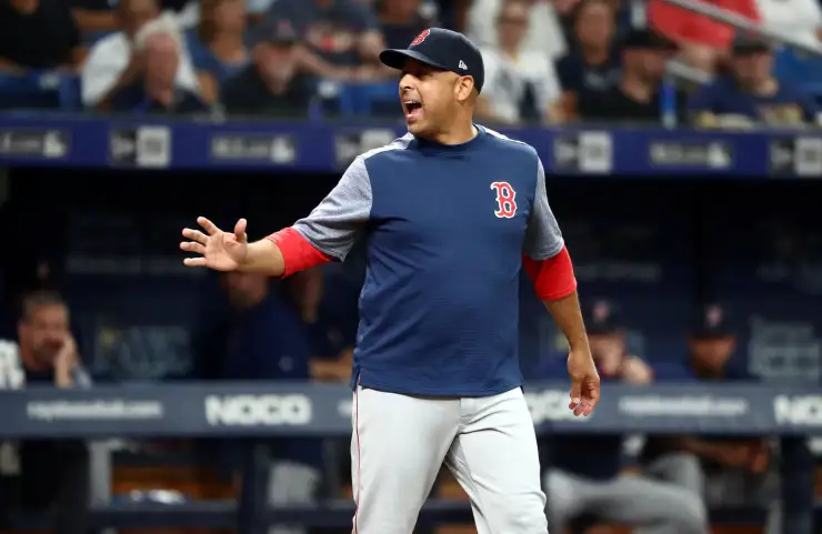 Alex Cora 2.jpg
