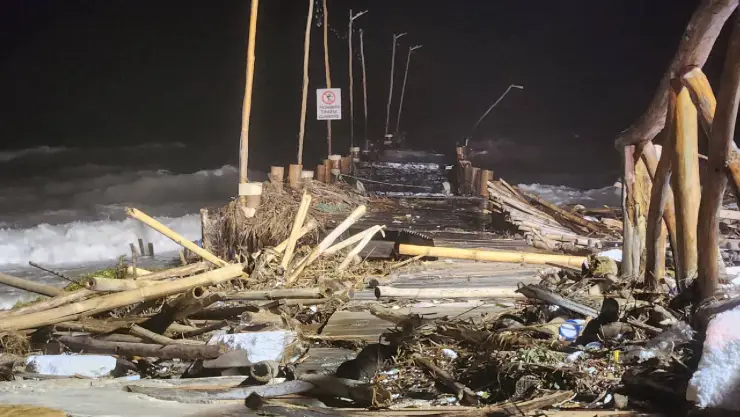 Esto fue lo que QUEDÓ del muelle de Chelem tras el paso del Huracán Milton por Yucatán