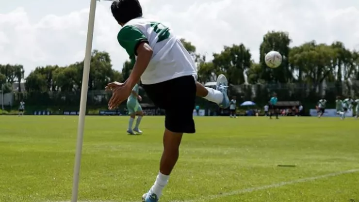 La FMF y la FIFA se reúnen para fortalecer el futbol amateur en México