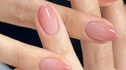 9 diseños de uñas de rubber en varios colores: son perfectas para natación o un día de albercas