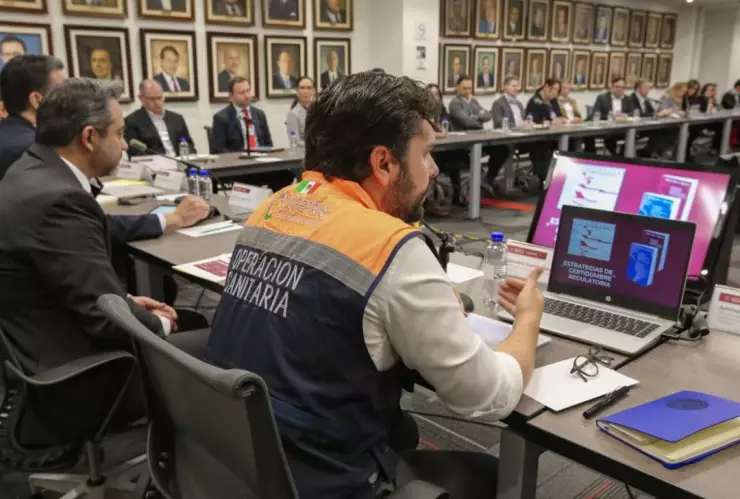 La Cofepris está ofreciendo una oportunidad laboral con sueldo de más de 29 mil pesos.