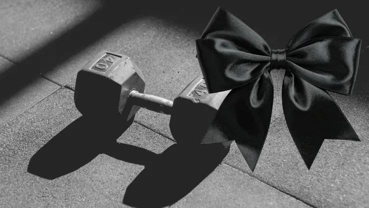 Muere reconocido influencer fitness a los 48 años mientras entrenaba en un gimnasio: Esto se sabe hasta el momento
