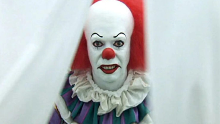Muere Tim Curry, el inolvidable Pennywise de Eso, a los 80 años