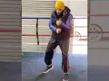 Julio Cesar Chavez Jr con gorro.jpg