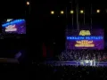 El cosmos parecía vibrar en el auditorio mientras las notas llenaban el aire, creando una atmósfera mística que transportó a los asistentes directamente al corazón de Los Caballeros del Zodiaco.