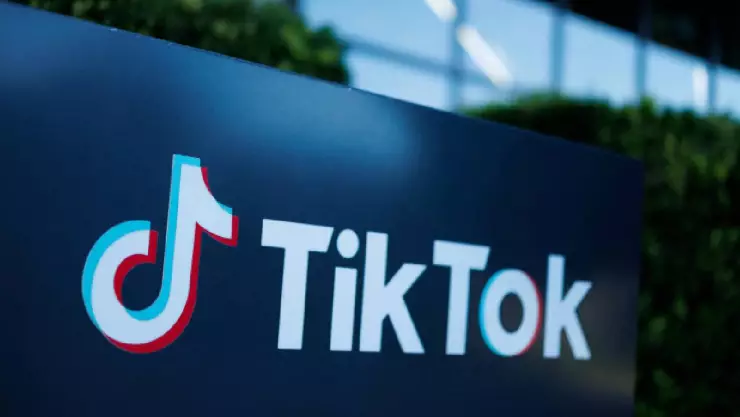 En esto consiste el reto “Péndulo Humano” en TikTok y por qué es peligroso según los usuarios