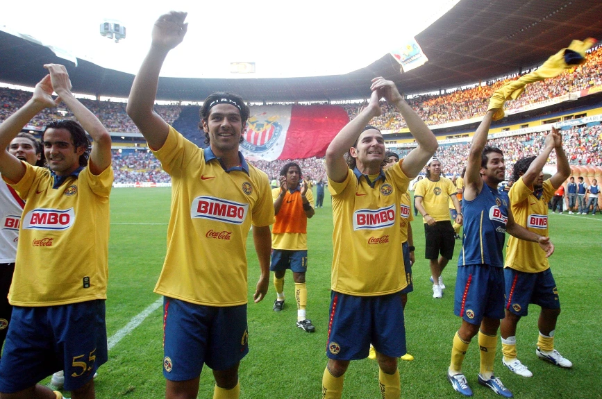 Chivas 0-1 América, Clausura 2007. Las Águilas eliminaron en semifinales en el Estadio Jalisco al Rebaño con una gran actuación de Guillermo Ochoa.