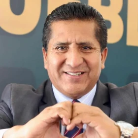 Ray Atanacio, exfuncionario de Puebla.