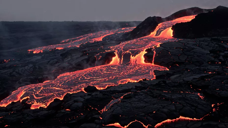 Océano de lava amenaza con partir África en dos