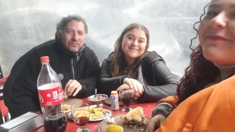 WhatsApp abuelita hijo 2.jpg