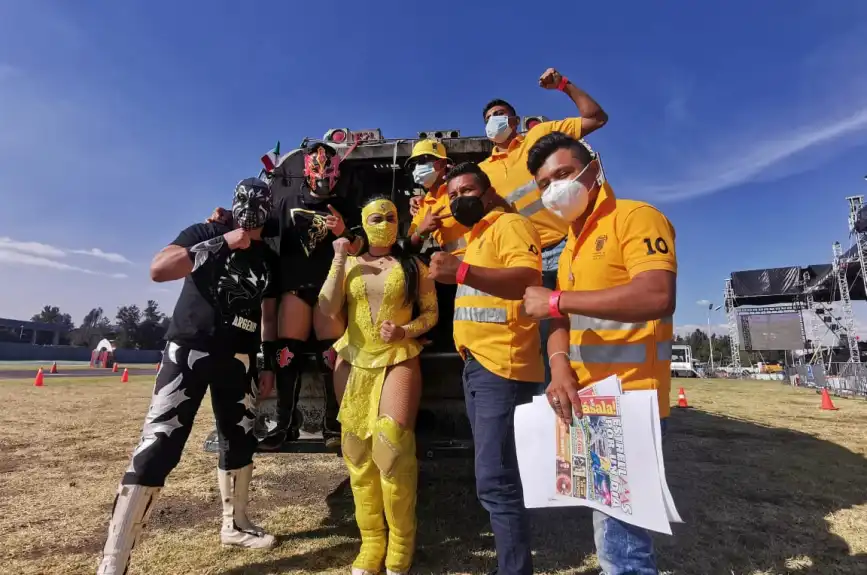 Auto Luchas AAA El poderosísimo 10