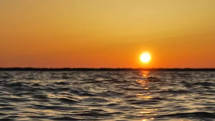 Clima en Cancún hoy 02 de agosto_ Onda tropical 18 se desplaza hacia la península de Yucatán.jpg