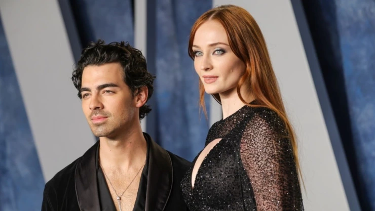 Sophie Turner rompe en llanto por su divorcio con Joe Jonas
