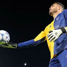alvaro montero estarura portero