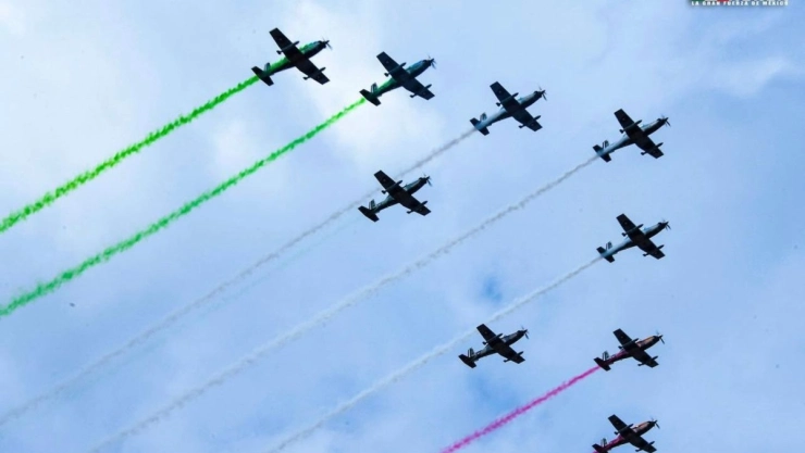quiénes fueron los primeros pilotos aviadores México
