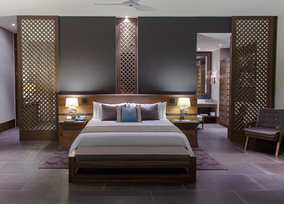 Las suites invitan al descanso con una decoración relajante y funcional.