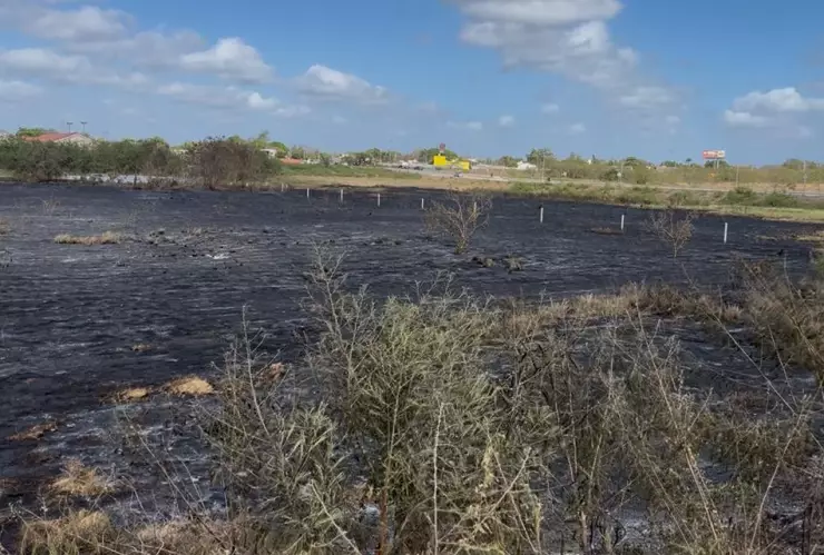 VIDEO: Así se ve el malecón de Pensiones tras el DEVASTADOR incendio del miércoles, 2 de abril de 2025